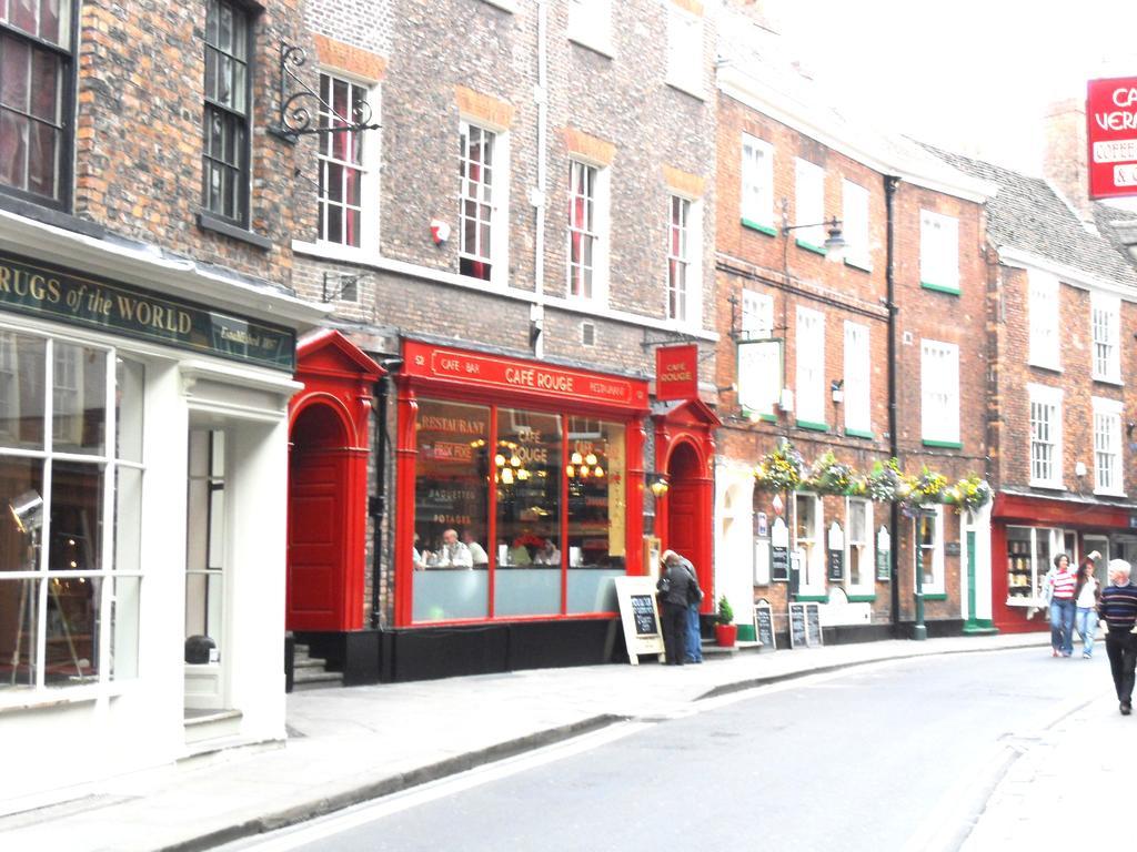 Appartamento 11 Talbot Court York Esterno foto