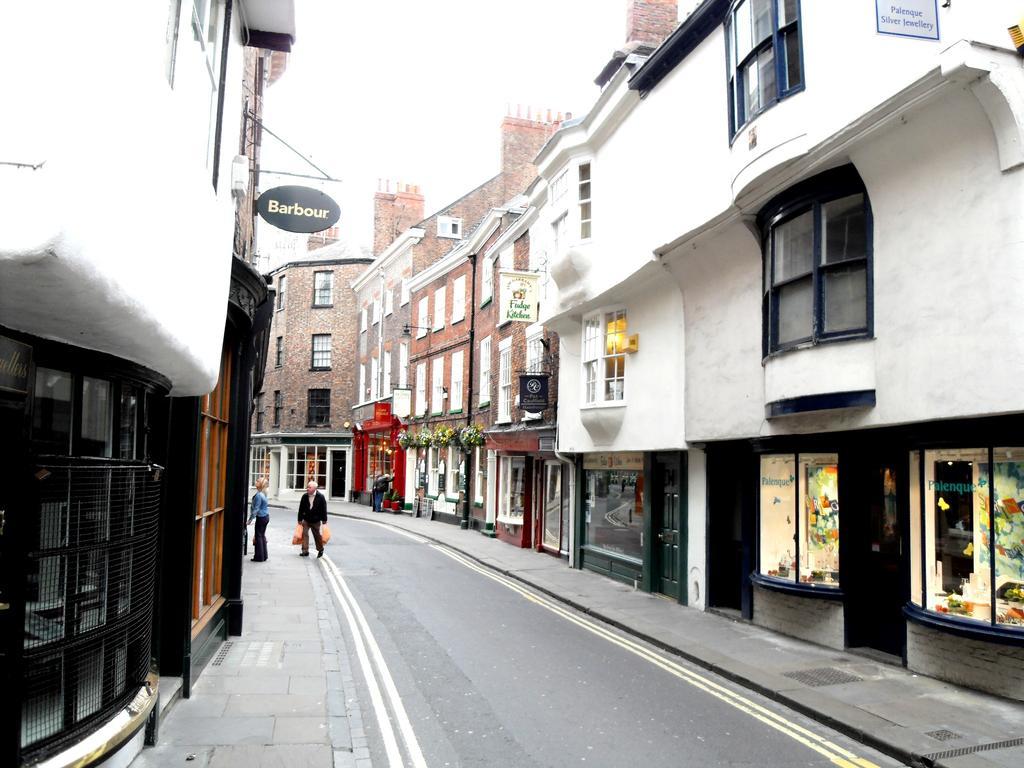 Appartamento 11 Talbot Court York Esterno foto