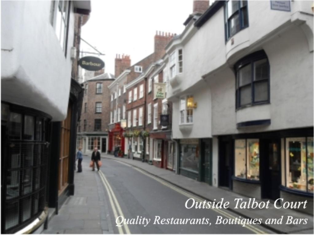 Appartamento 11 Talbot Court York Esterno foto